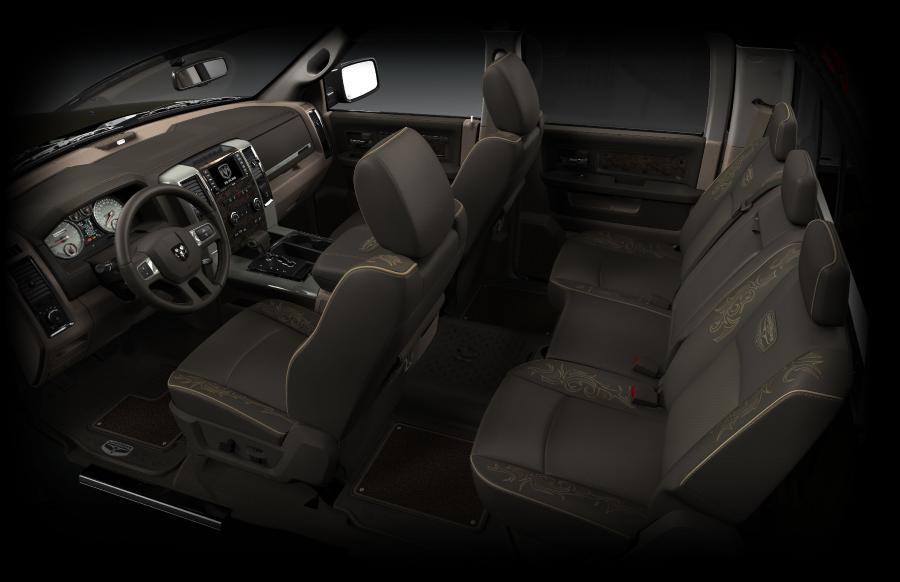  Dodge Ram 1500 Laramie Longhorn Crew Cab 2010 года  (фото 13 из 24)